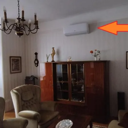 Haus In Mit Garten Case de vacanță Budapesta