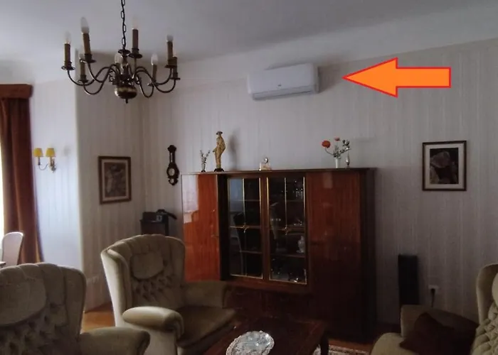 Haus In Mit Garten Case de vacanță Budapesta